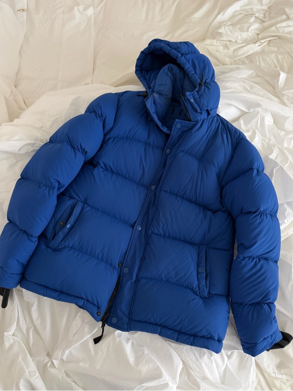 TNA Aritzia Royal Blue Super Puff Jacket